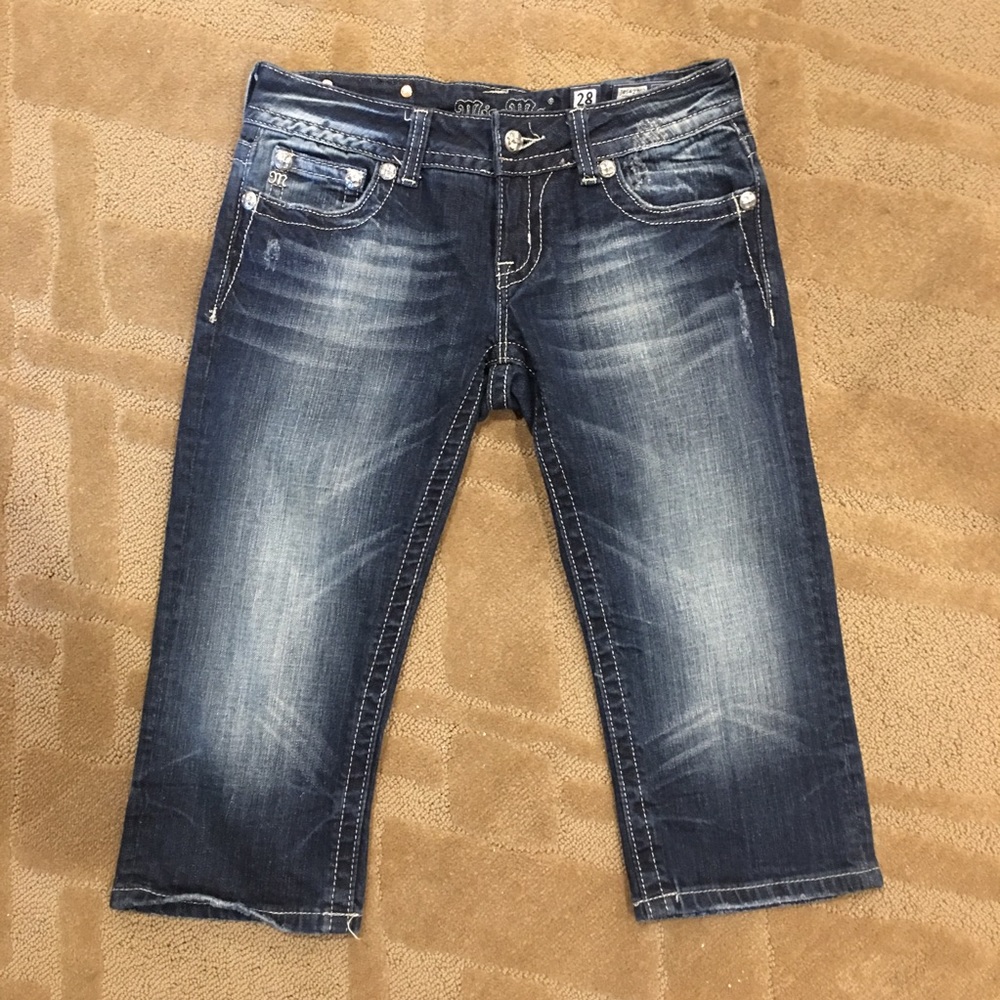 Miss Me crop/capri denim